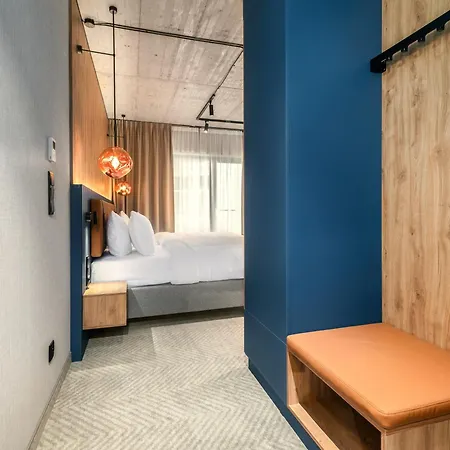 Happy Valley Aparthotel 4*