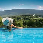 Happy Valley Hotel apartamentowy 4*