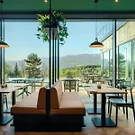 Happy Valley Hotel apartamentowy 4*