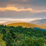 Hotel apartamentowy Happy Valley 4*