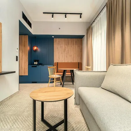 Happy Valley Aparthotel *