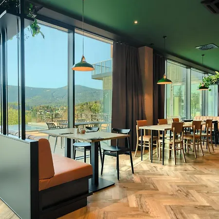 Happy Valley Aparthotel