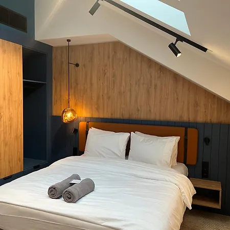 Happy Valley Hotel apartamentowy 4*