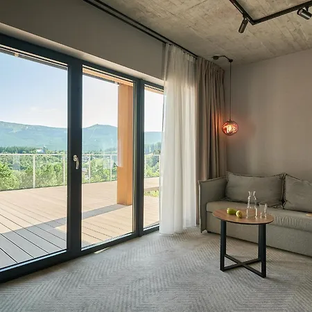 Hotel apartamentowy Happy Valley