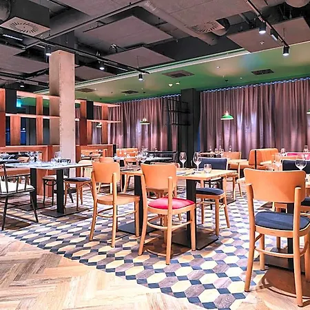 Happy Valley Aparthotel 4*