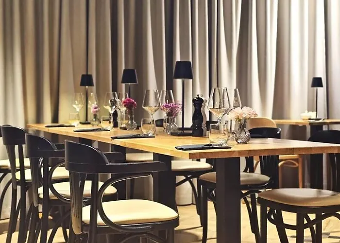 Happy Valley Hotel apartamentowy 4*